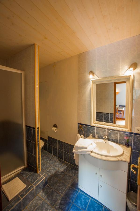 Chez annie et jean michel Bagatelle chambres d hôtes Châteauneuf Extérieur photo
